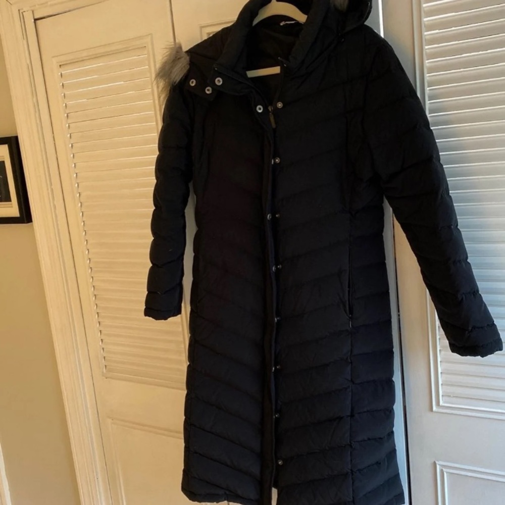 Garnett Hill long puffer coat